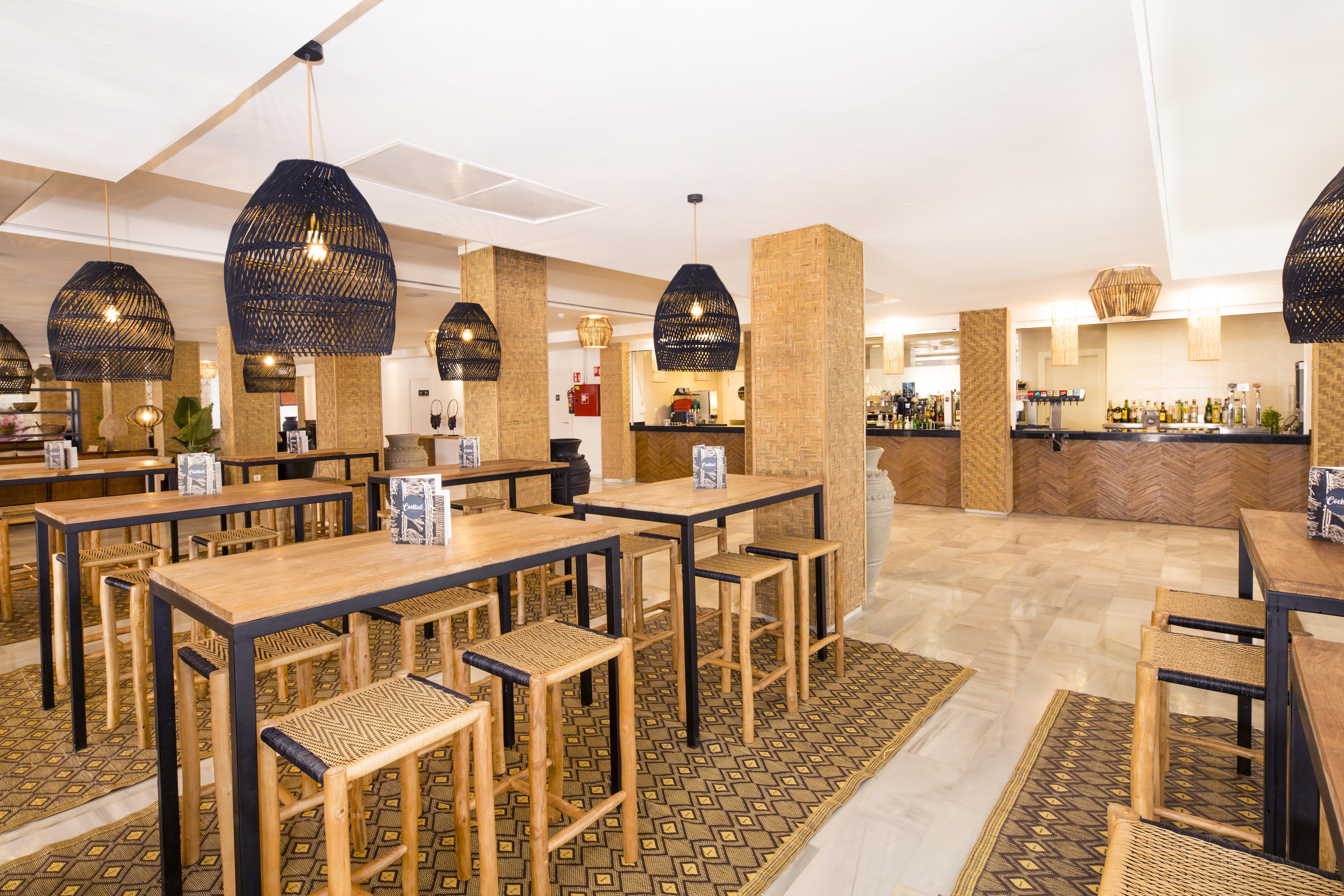 Fergus Style Bahamas (Adults Only) Ξενοδοχείο Playa d'en Bossa Εξωτερικό φωτογραφία